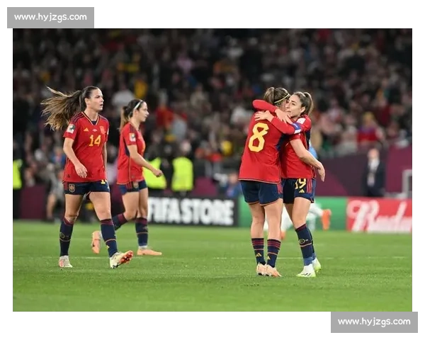 英格兰女足与西班牙女足激战，谁能在世界杯赛场上笑到最后